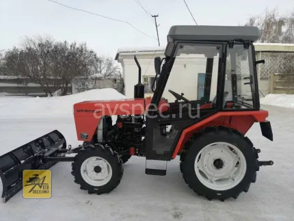 Минитрактор Уралец 254 с кабиной КПП с боку