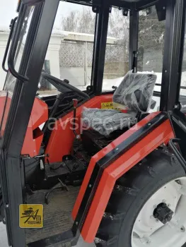 Минитрактор Уралец 254 с кабиной КПП с боку