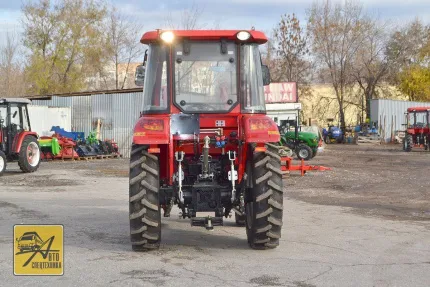 Трактор Dongfeng DF-504 с погрузчиком FEL-500