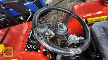 трактор uralets 220